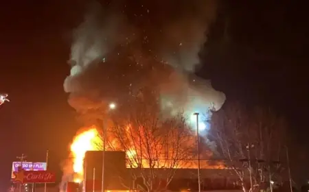 Fire Erupts at Carl’s Jr. in Central Fresno