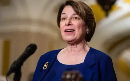 Senator Amy Klobuchar Enters Minnesota Governor Race Amid Immigration Crackdown Spotlight