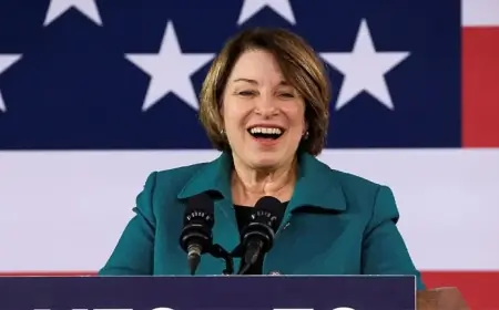Klobuchar Announces Minnesota Governor Run Following Walz’s Exit Amid Fraud Scandal