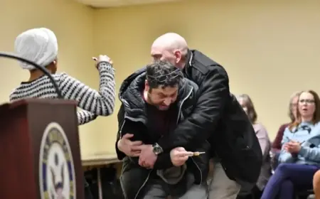 Man Faces Federal Assault Charge for Spraying Vinegar on Rep. Ilhan Omar