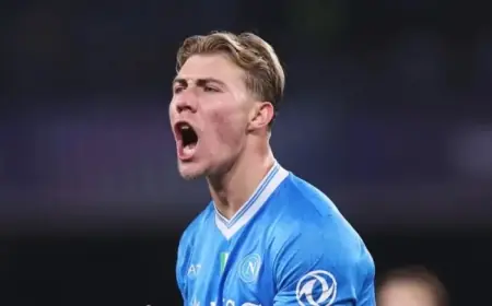 Rasmus Hojlund Reveals Alejandro Garnacho Opinions After Man United Loan Blow