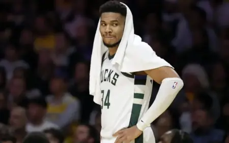 Bucks Eye Trade Options as NBA Deadline Looms Without Giannis