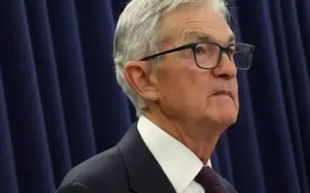 Jerome Powell Addresses U.S. Credibility Concerns Amid Gold and Silver Surge