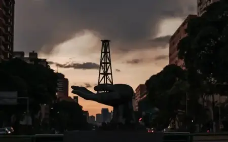 Venezuelan Lawmakers Approve Major Oil Sector Overhaul