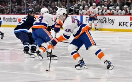 Schaefer Prioritizes Islanders, Closely Tracks Team Canada Progress