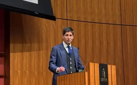 Trump Meets with Former Fed Governor Warsh on Thursday