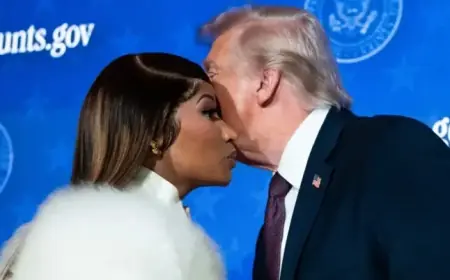 Did Trump Gift Nicki Minaj a $1 Million ‘Gold Card’ Visa?