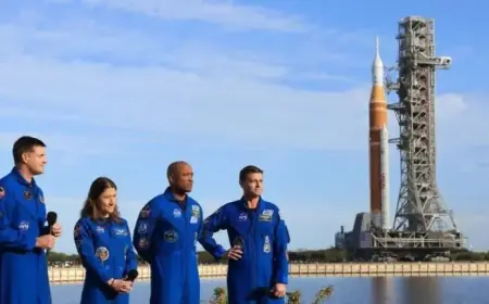 NASA Prepares Moon Mission Amidst Safety Concerns Over Spacecraft