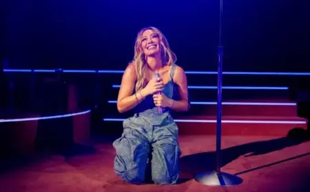 Hilary Duff Hints at ‘World Tour Loading…’ During L.A. Show