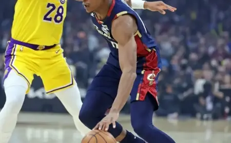 Cavs and Lakers Negotiate De’Andre Hunter Trade Including Third Team