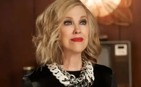 Catherine O’Hara, Star of Beetlejuice & Home Alone, Dies at 71