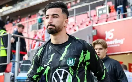 “Wolves Prioritize Team Over Amoura in Cologne Decision”