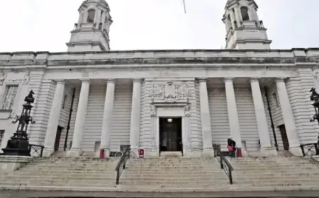 Convicted Paedophile Found with Hundreds of Indecent Images, Discussed Abuse Online