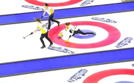 Einarson and Lawes Advance in Scotties Tournament of Hearts