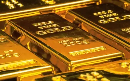 Gold price today 30 Jan 2026 tumbles after Warsh Fed chair nomination