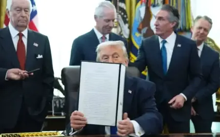 Trump Unveils Washington Summer IndyCar Race on City Streets