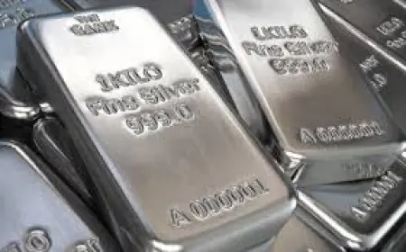 Silver price Today sinks after violent pullback, with spot near mid-$80s