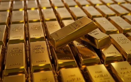 Gold price today and the outlook: weekend snapshot after a historic plunge