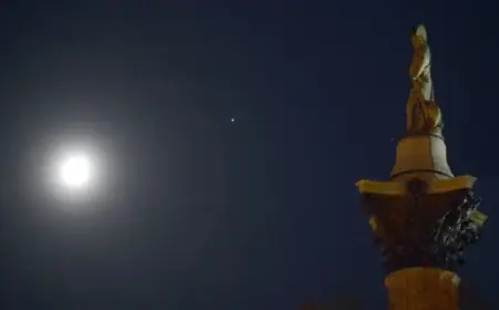 Witness the Moon Illuminate Beside Jupiter in Tonight’s Winter Sky