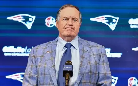 Voter Justifies Picking Robert Kraft over Bill Belichick for Hall of Fame