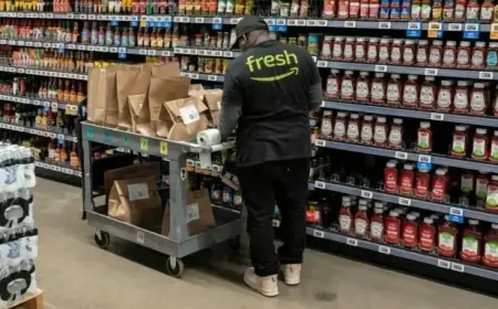 Amazon Fresh’s Decline: Employees Describe Empty Stores and Odd Store Layouts