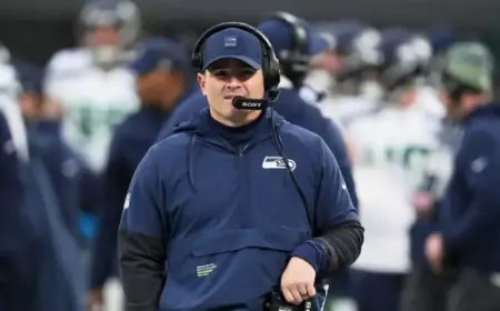 Mike Macdonald and Mike Vrabel Break 7-Year Super Bowl Defensive Coach Drought