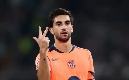 Live LaLiga Action: Elche vs. Barcelona from EA Sports Today