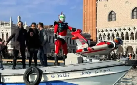 Goldrake Sails Into Canal Grande for “Creature di Gomma” Festival Debut