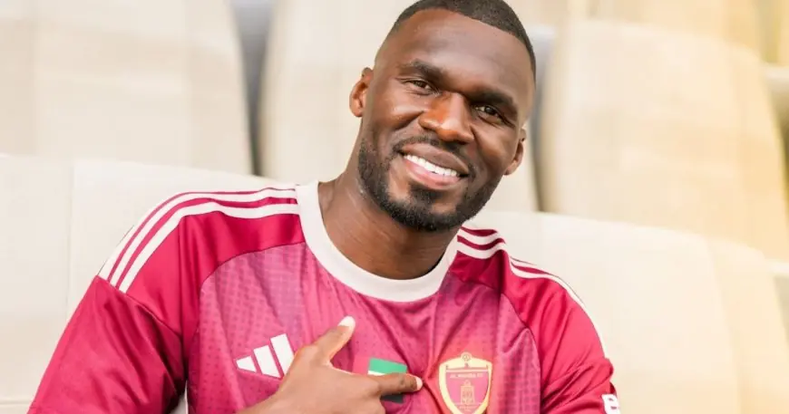 الوحدة الإماراتي يتعاقد مع بينتيكي نجم هجوم ليفربول السابق لضخ قوة جديدة في صفوف الفريق