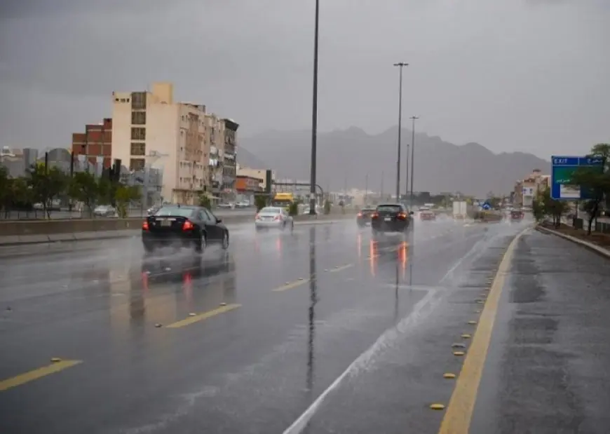 خريطة أمطار الجمعة: تنبيهات هامة من الأرصاد لحالة الطقس المتقلب
