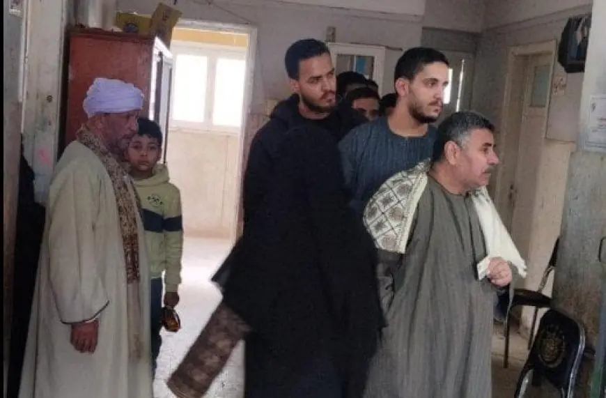 إقبال كبير على التصويت بمنفلوط في جولة الإعادة لـ 27 دائرة ملغاة