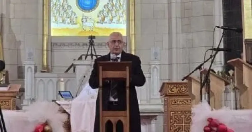 السفير المصري في فرنسا يشارك أسقف باريس والجالية القبطية احتفالات عيد الميلاد