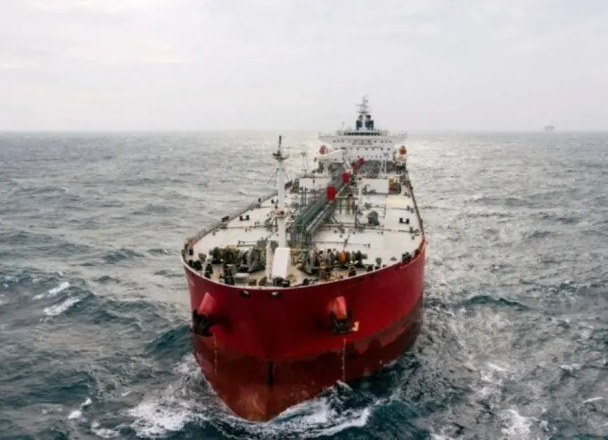 موسكو تحث واشنطن على وقف الانتهاكات ضد السفن القانونية في المياه الدولية فورًا