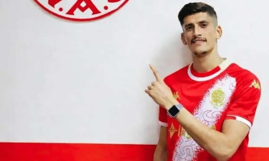 الوداد البيضاوي يضم رسمياً صلاح مصدق نجم دفاع الزمالك السابق