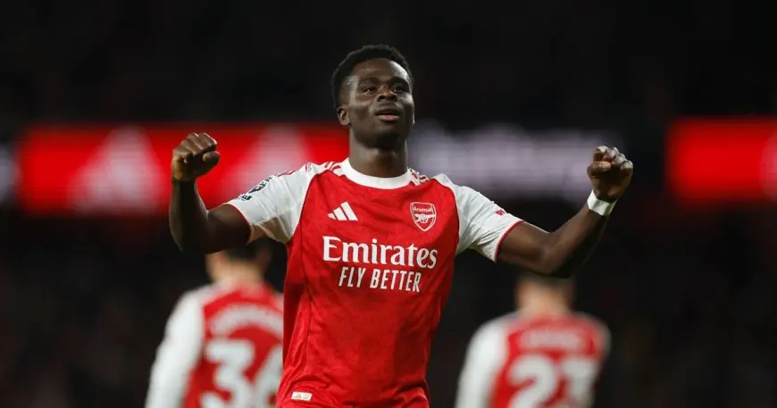 بوكايو ساكا يعلن تمديد عقده مع أرسنال حتى عام 2031