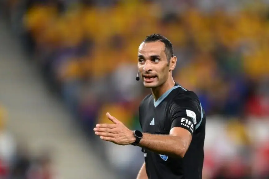 الكاف يعين الحكم الجزائري مصطفى غربال لإدارة مباراة مصر وكوت ديفوار رسمياً