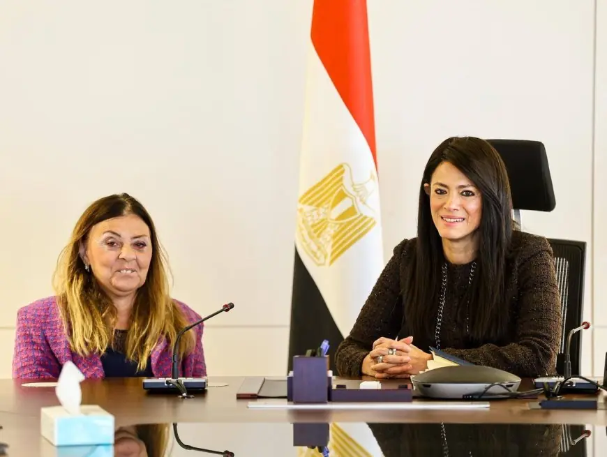 المشاط ترحب بزيارة المشرف العام لبحث سبل دعم الأشخاص ذوي الإعاقة