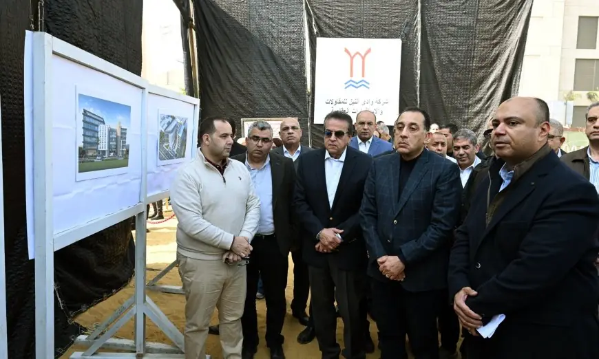 رئيس الوزراء يتابع تطورات مشروع مستشفى بولاق أبو العلا العام الجديد لتعزيز الرعاية الصحية