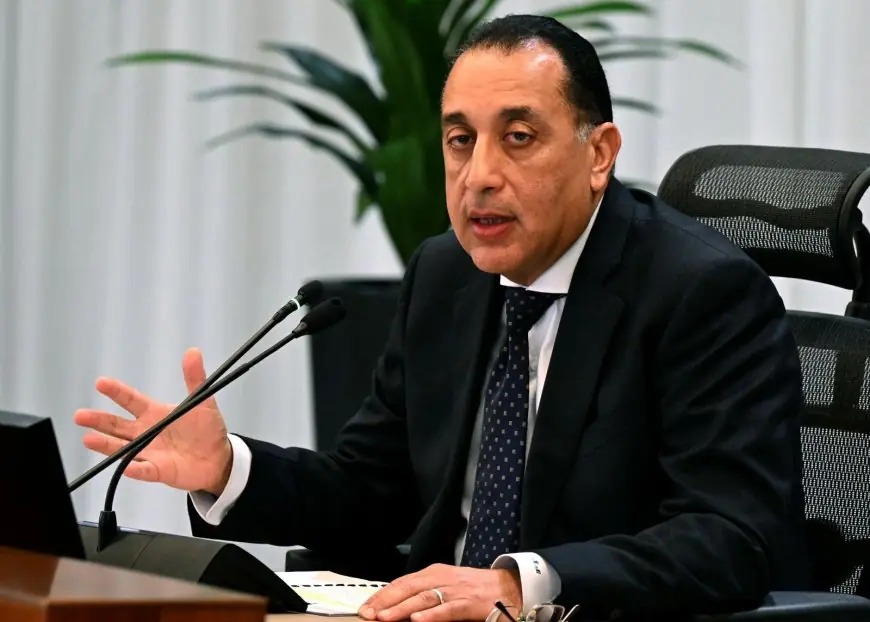 رئيس الوزراء يقوم بجولة ميدانية لتفقد تحديث المنشآت الصحية في القاهرة والجيزة