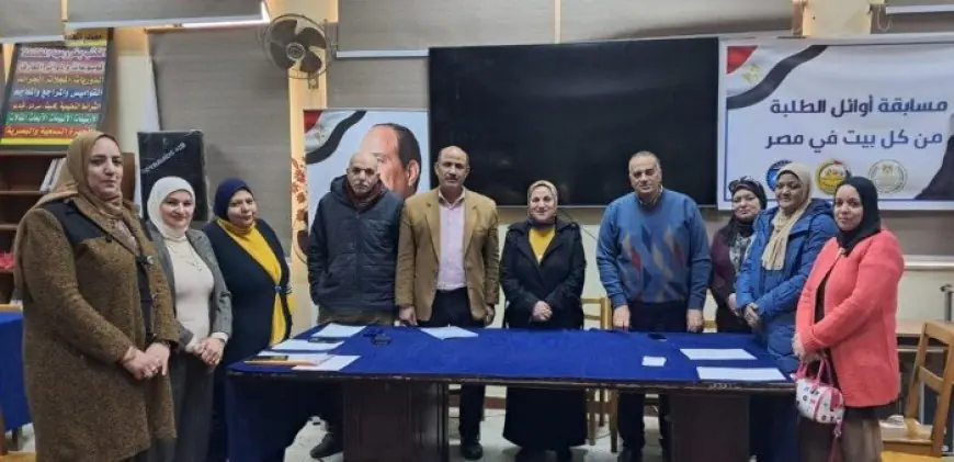 متابعة مدير تعليم القاهرة لأعمال غرفة العمليات المركزية في أول يوم للامتحانات لتعزيز سير العملية التعليمية بشكل سلس