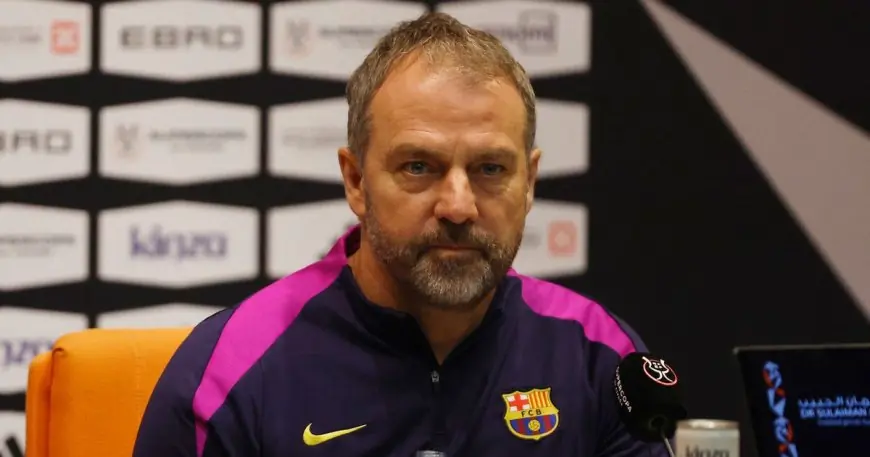 هانزي فليك يشيد بمهارات مبابي ويقيم قوة برشلونة قبل نهائي السوبر