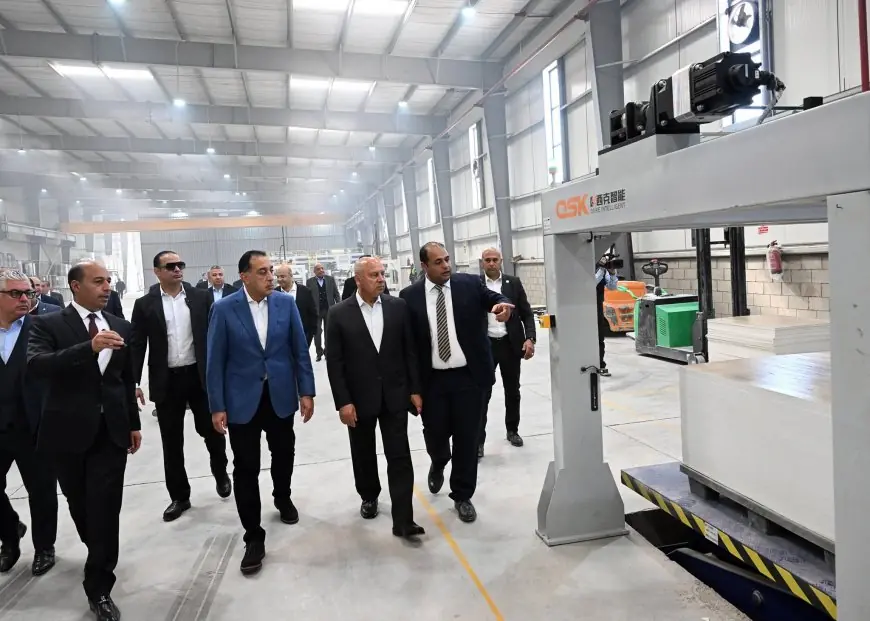 مدبولي يفتتح مشروع كامستون للصناعات المتطورة في السخنة لتعزيز الصناعة المصرية