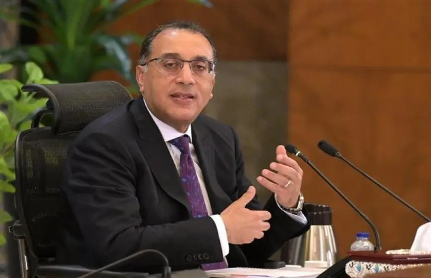 رئيس الوزراء يعلن عن عدد المصانع العاملة وقيد الإنشاء في منطقة السخنة