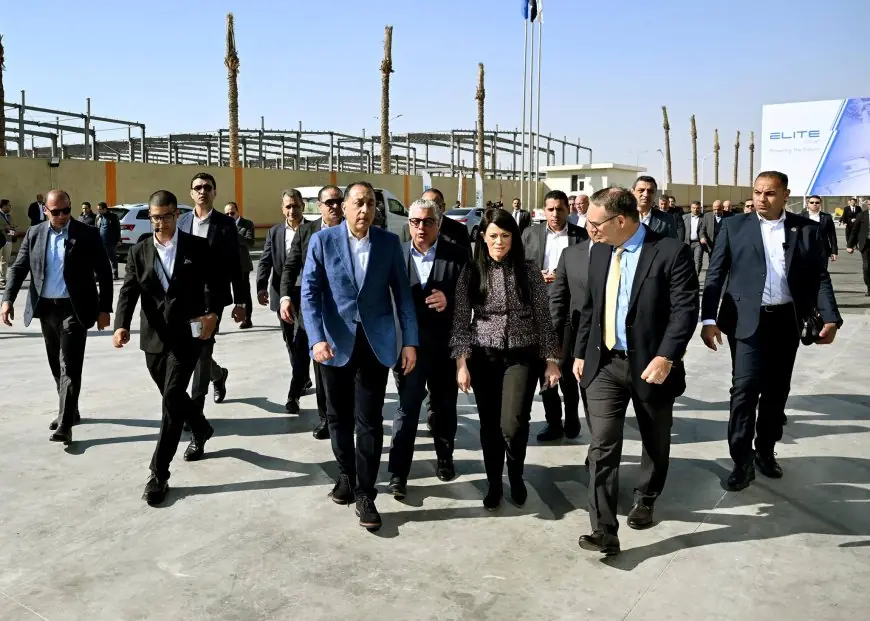 مدبولي يؤكد توسع منطقة قناة السويس يعكس ثقة المستثمرين في المناخ الاستثماري