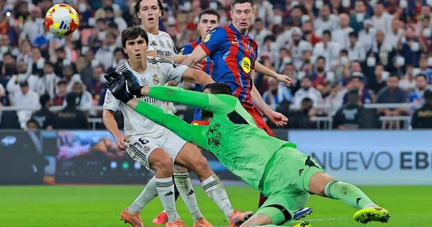 كورتوا: تفاصيل صغيرة وراء خسارة ريال مدريد وفينيسيوس يشكل كابوسًا لبرشلونة