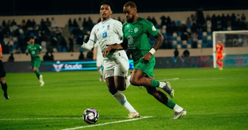 إيفان توني يسعى لتحطيم رقم تيسير الجاسم مع الأهلي في الدوري السعودي