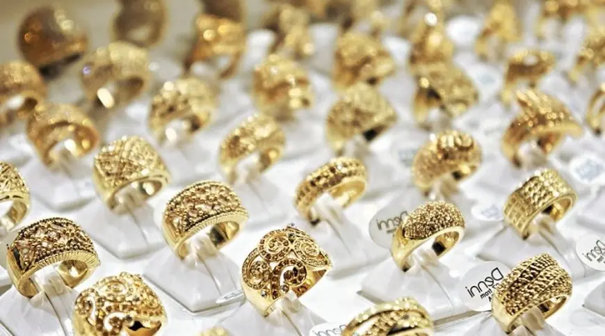 أسعار الذهب في محلات الصاغة اليوم الإثنين 12 يناير 2026