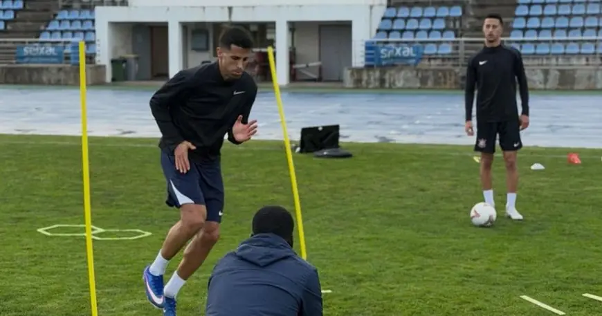 وصول جواو كانسيلو لبرشلونة لإتمام إعارته من نادي الهلال السعودي