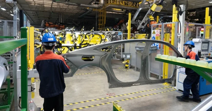 China’s Exports Surge, Creating Record Trade Surplus in Global Markets