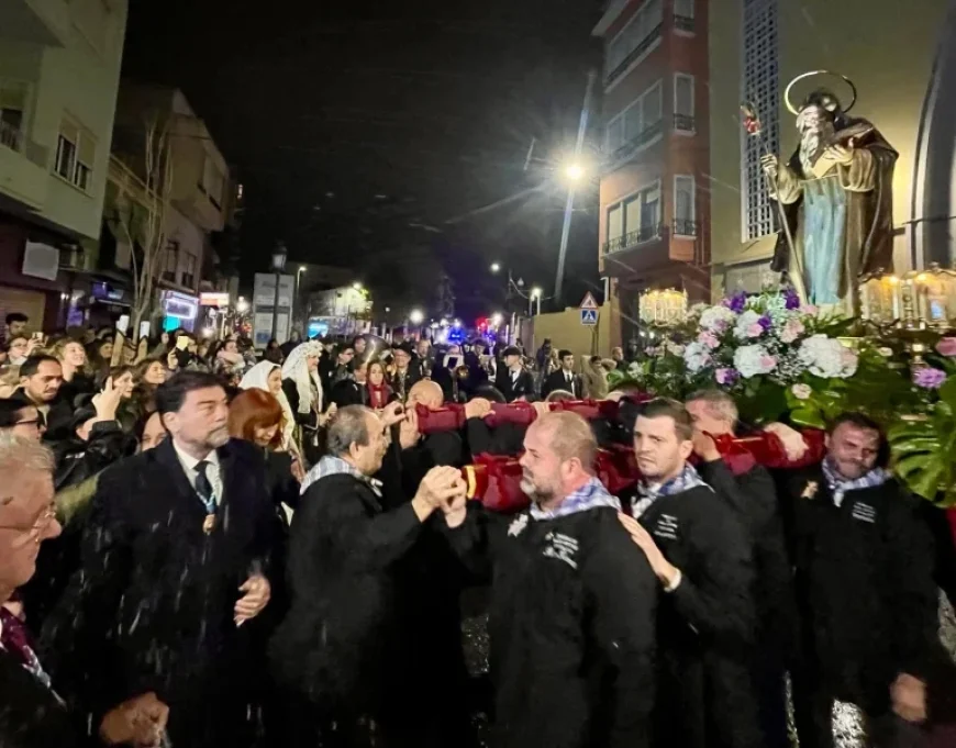 Alicante Opens Traditional Festivities Friday with Porrate Proclamation